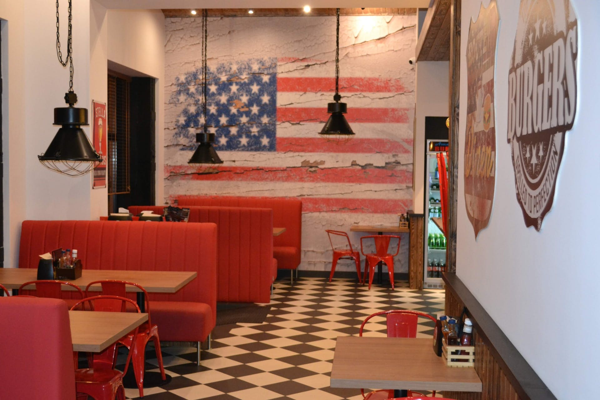 Loże restauracyjne barowe meble tapicerowane meble wypoczynkowe wyposażenie klubów restauracji Nowy Sącz Małopolska